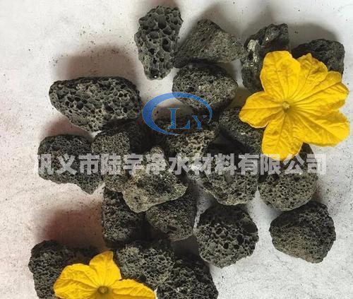 <a href='http://m.bisprofessionals.com' target='_blank'><u>火山巖</u></a>濾料