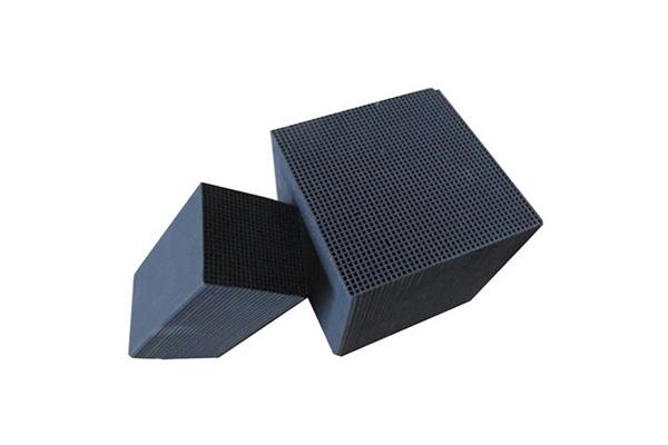 <a href='http://m.bisprofessionals.com' target='_blank'><u>蜂窩活性炭</u></a>