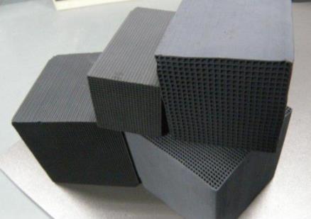 <a href='http://m.bisprofessionals.com' target='_blank'><u>蜂窩活性炭</u></a>