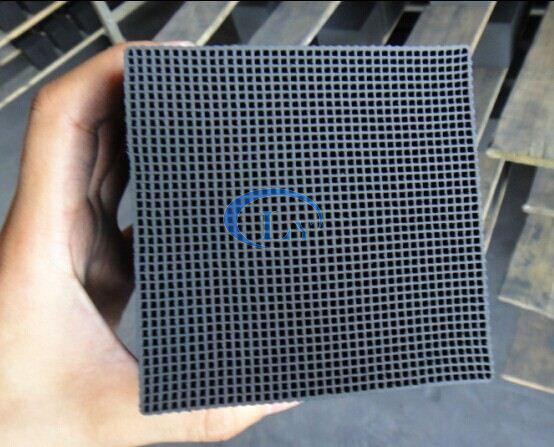 <a href='http://m.bisprofessionals.com' target='_blank'><u>蜂窩活性炭</u></a>