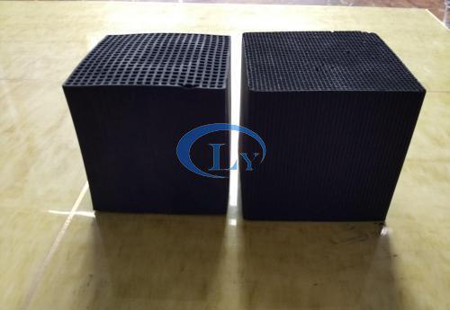 <a href='http://m.bisprofessionals.com' target='_blank'><u>蜂窩活性炭</u></a>